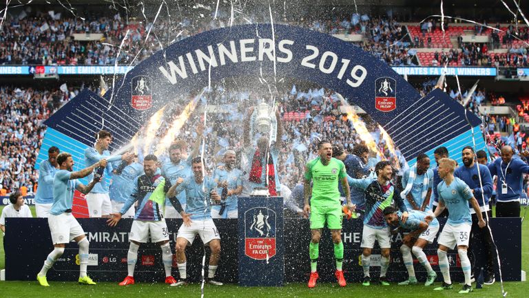 Treble Winner Bukti ManCity Raja Sepakbola Inggris