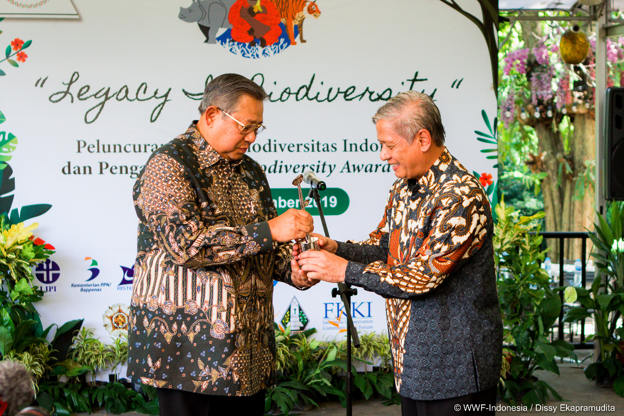 Biodiversity Award 2019: SBY Wakilkan Almh. Ani Terima Penghargaan Legacy in Biodiversity