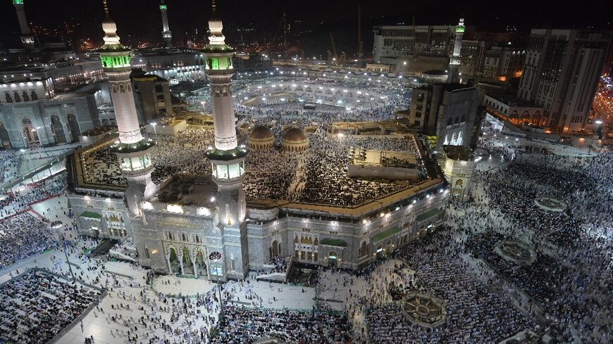 Belum Mampu Berangkat Haji? Zaidul Akbar Anjurkan Ini!